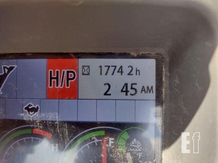 2019-deere-135g-image-6