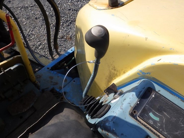 yanmar-vio30-image-22