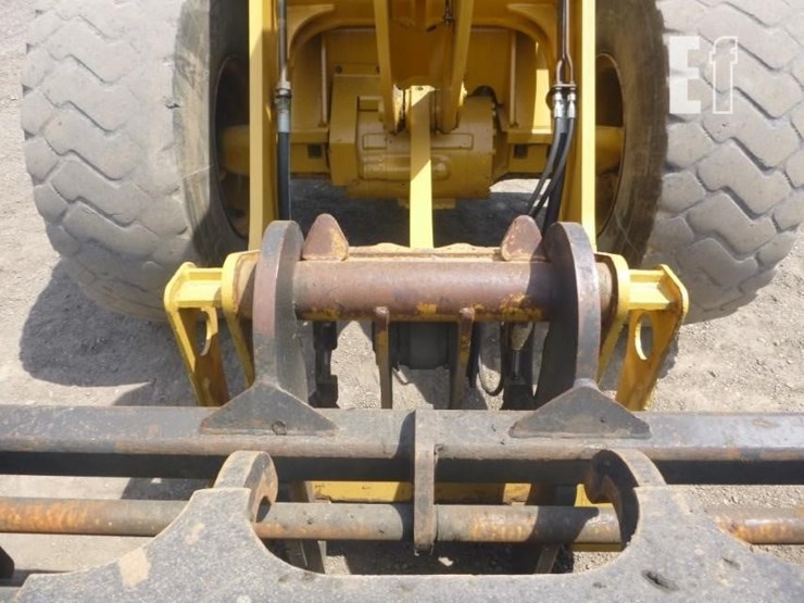 2012-caterpillar-930k-image-18