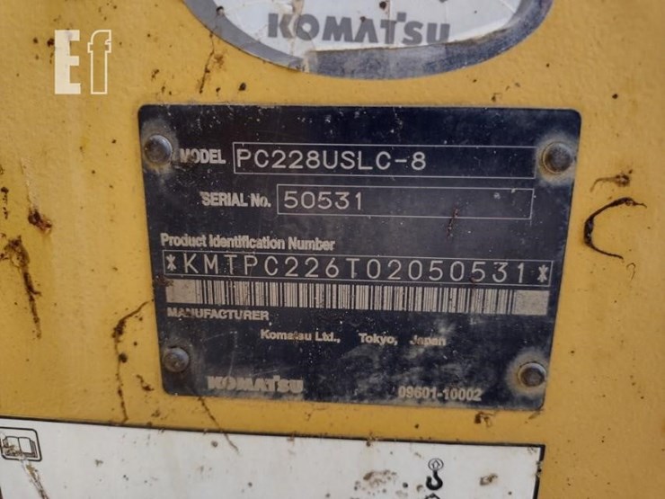 2011-komatsu-pc228us-lc-8-image-5