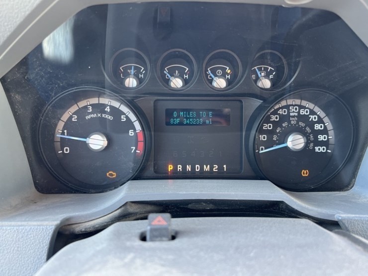2011-ford-f250-sd-image-26