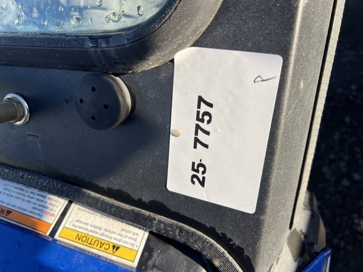 2011-polaris-ranger-ev-image-21
