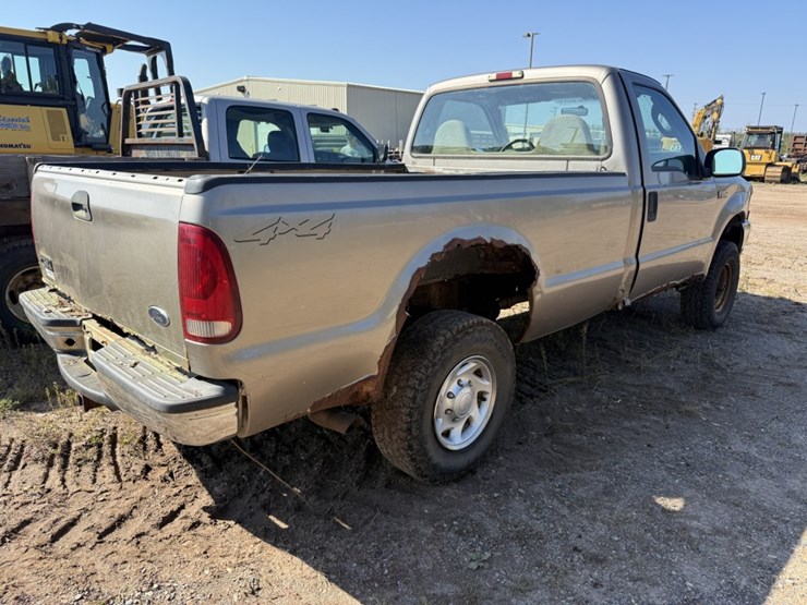 2004-ford-f250-image-4