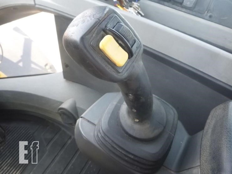 2012-caterpillar-930k-image-13