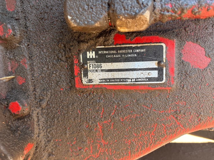 1979-international-1086-tractor-image-25