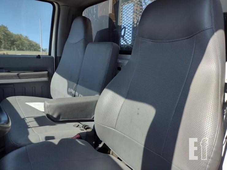 2015-ford-f650-image-12