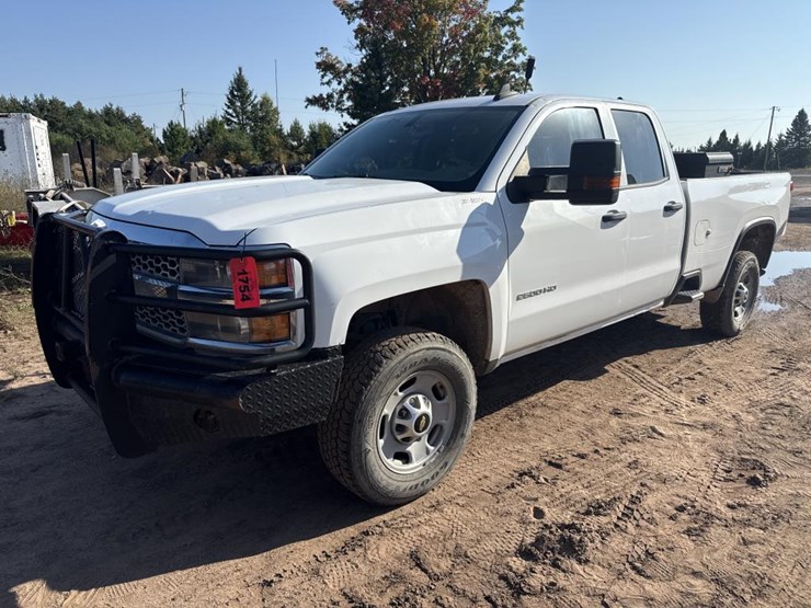2019-chevrolet-2500-image-1