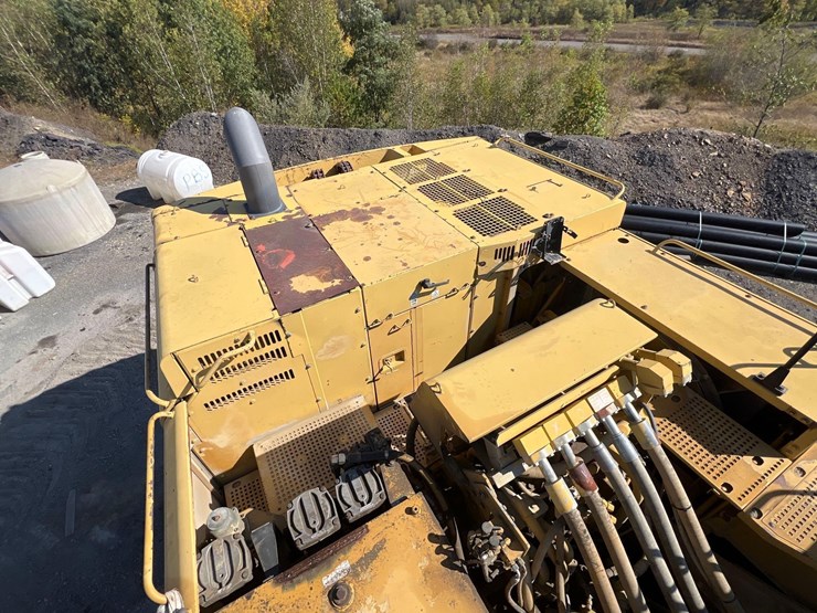 caterpillar-385bl-image-19