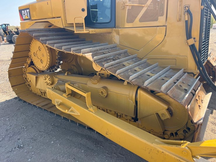 caterpillar-d6t-lgp-image-14