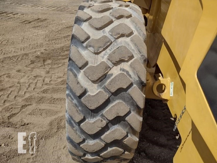 2002-caterpillar-938g-image-23