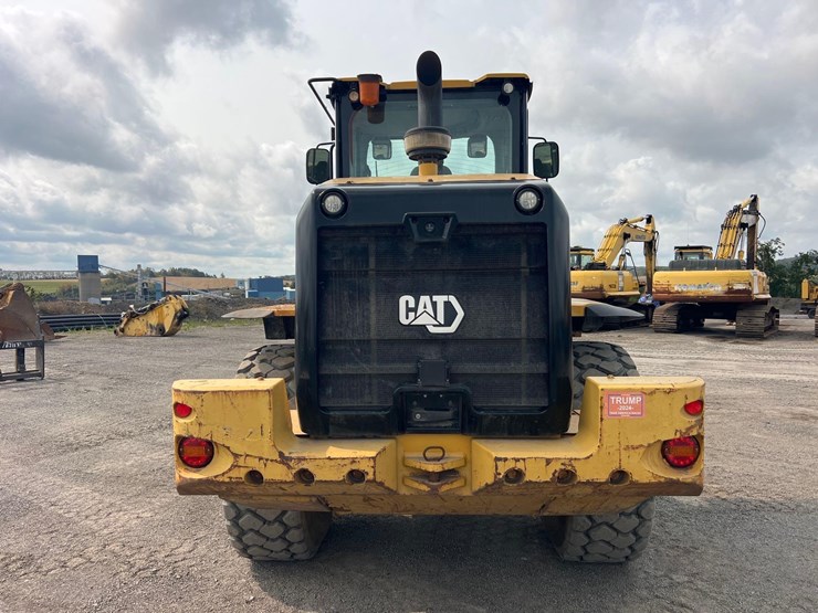caterpillar-938k-image-9