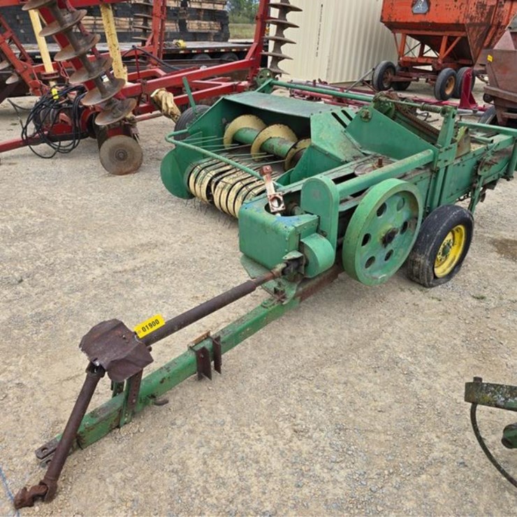 JOHN DEERE 14T