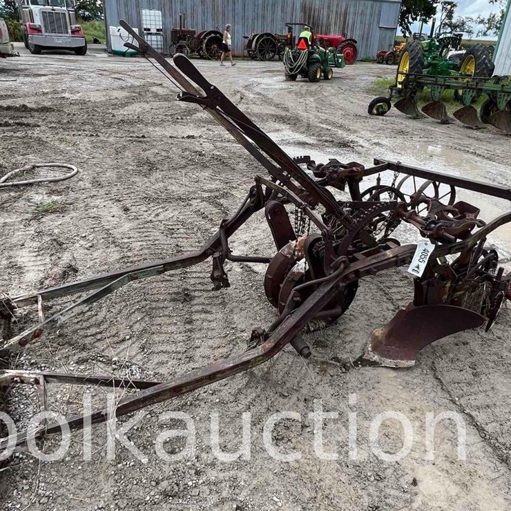 JOHN DEERE 638