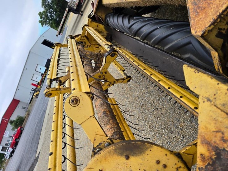 new-holland-1499-image-10