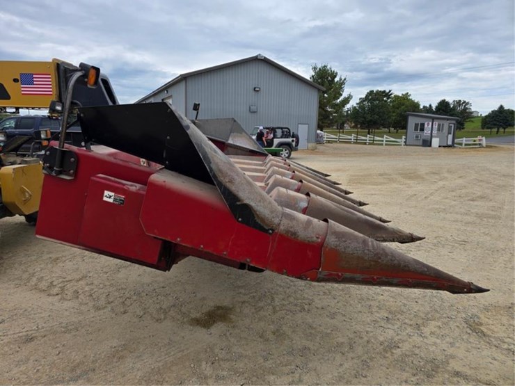 case-ih-1063-image-8