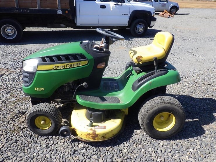 john-deere-d105-image-6