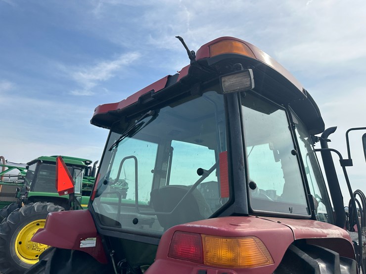 case-ih-jx1090u-image-37