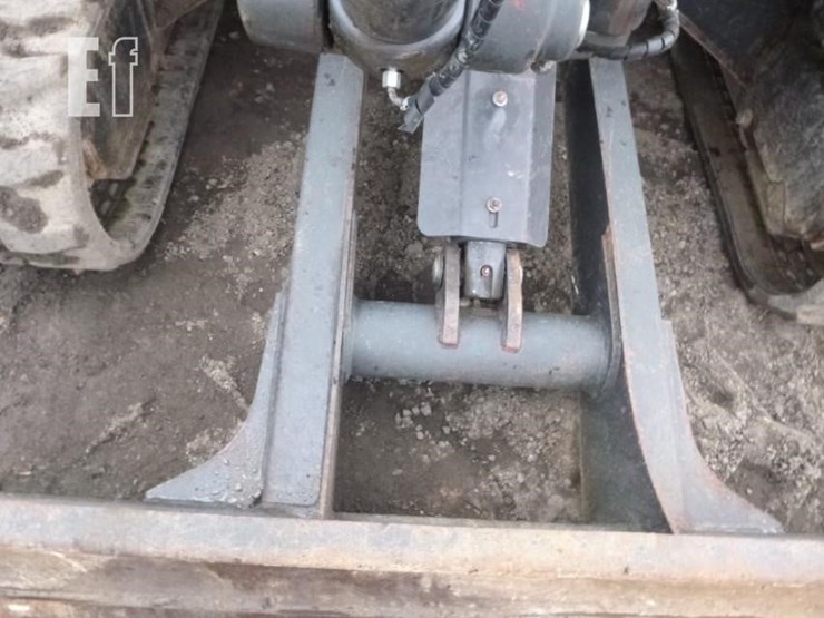 2021-bobcat-e35-image-21