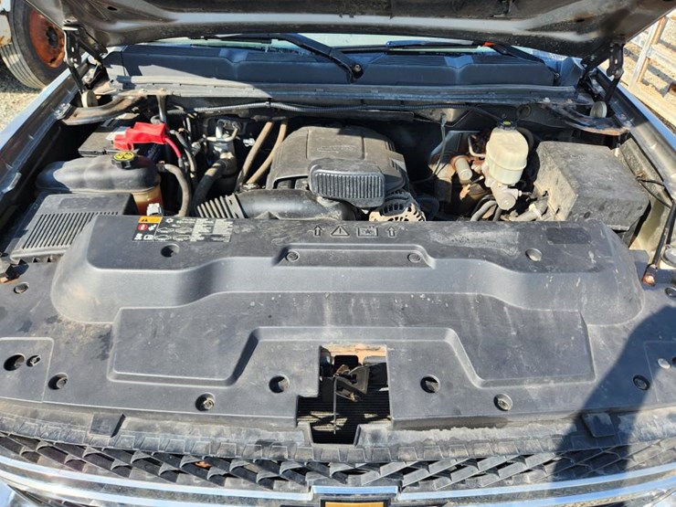 2014-chevrolet-2500-image-33
