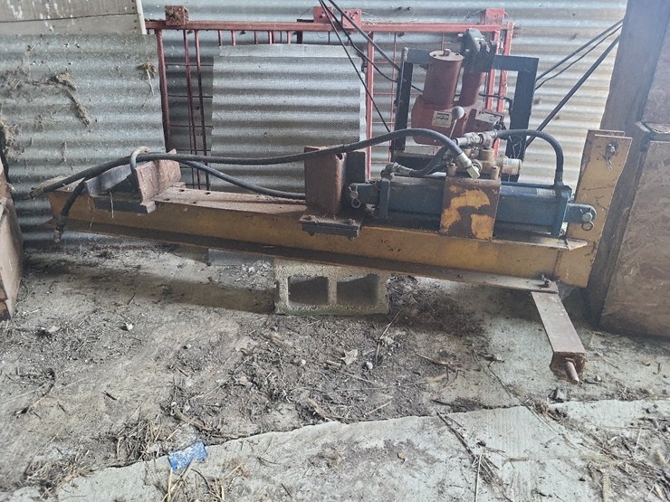 log-splitter-w/3pt-hitch-image-8