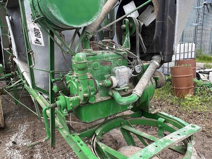 john-deere-7-image-2