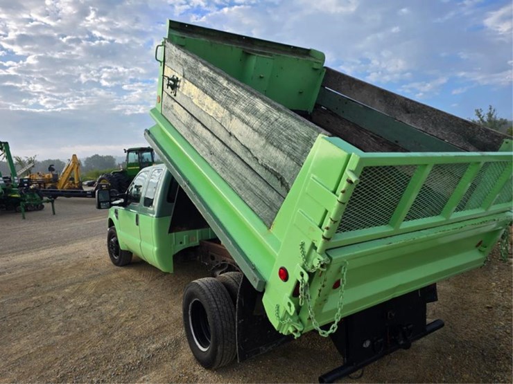 2008-ford-f350-image-25