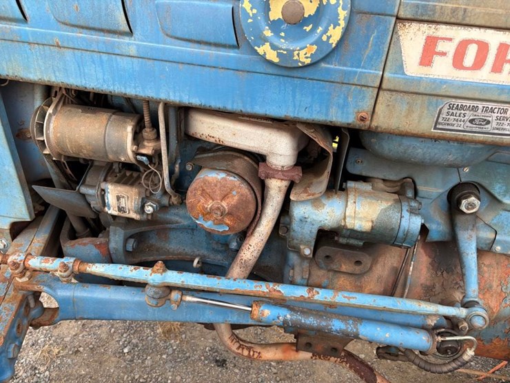 ford-2000-image-11