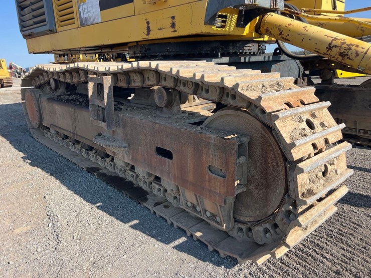 komatsu-pc1250-7-image-13
