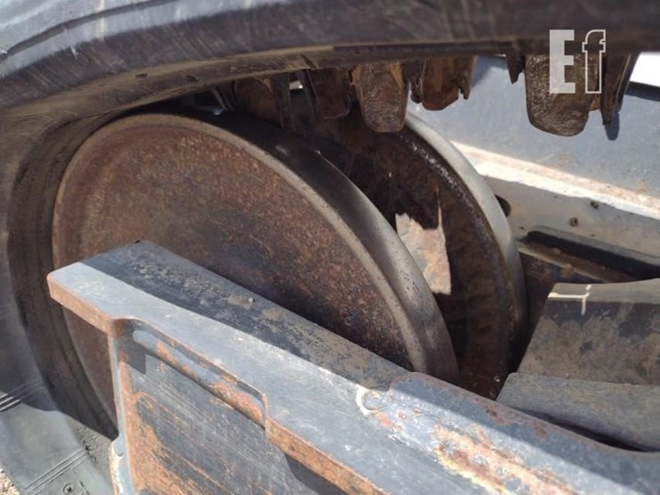 2018-bobcat-t595-image-27