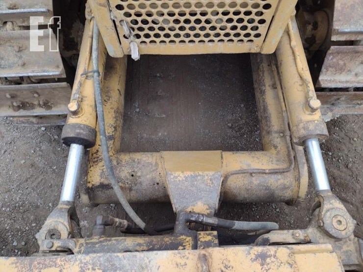 international-td8-image-16