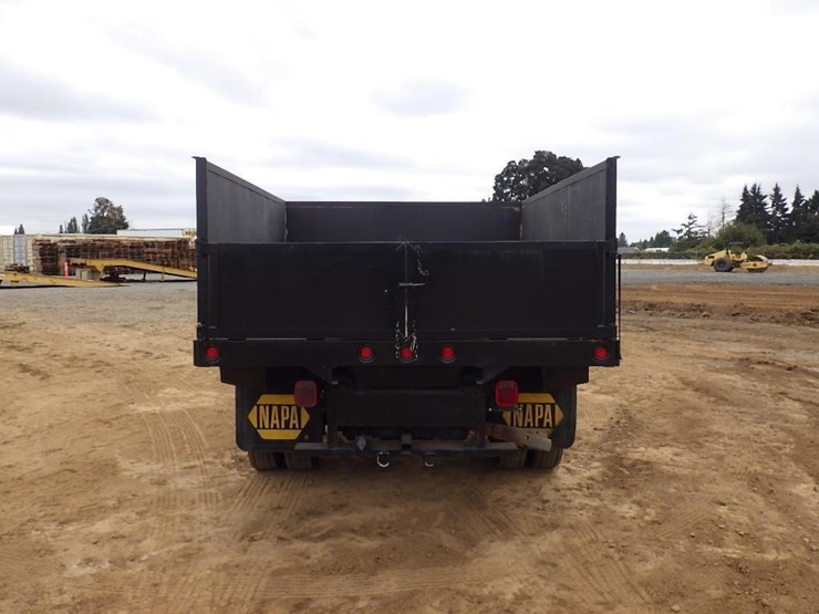 2011-ford-f550-image-6
