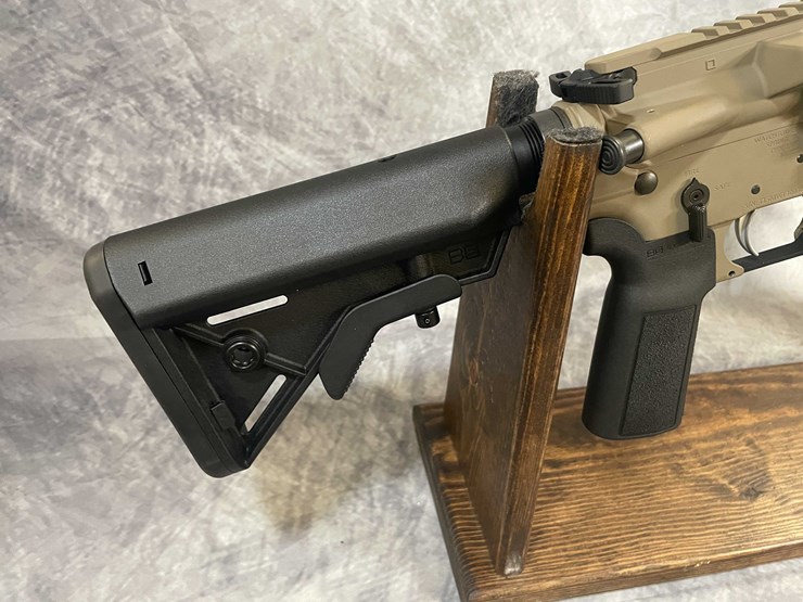 #4895-•-watchtower-firearms-15m-(ar-15)-5.56-nato-semi-auto-rifle,-sn:-t15mwt30030700-image-9