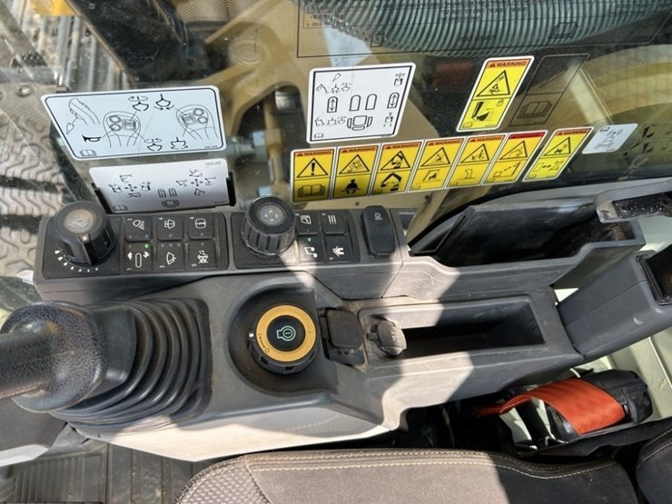 caterpillar-336-image-29