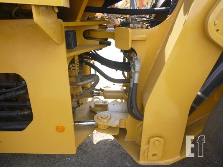 2012-caterpillar-930k-image-30