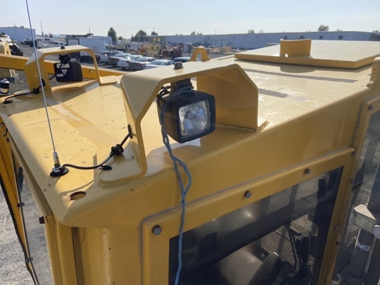 volvo-fc2421c-image-27