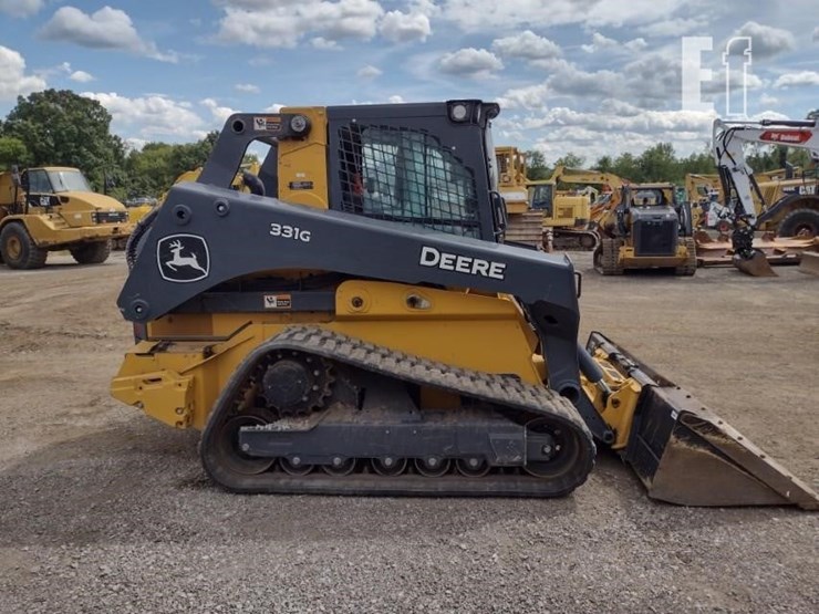 2023-deere-331g-image-3