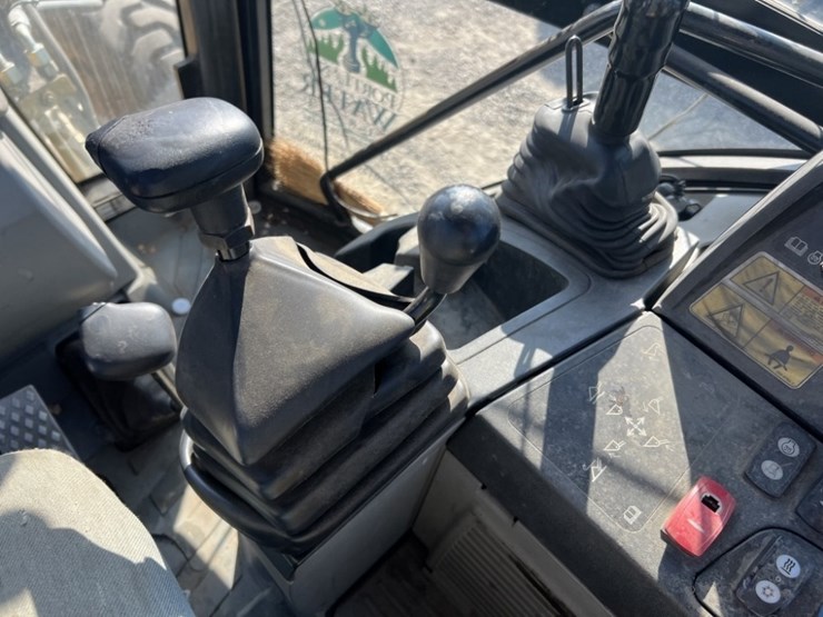 2012-caterpillar-420e-image-29