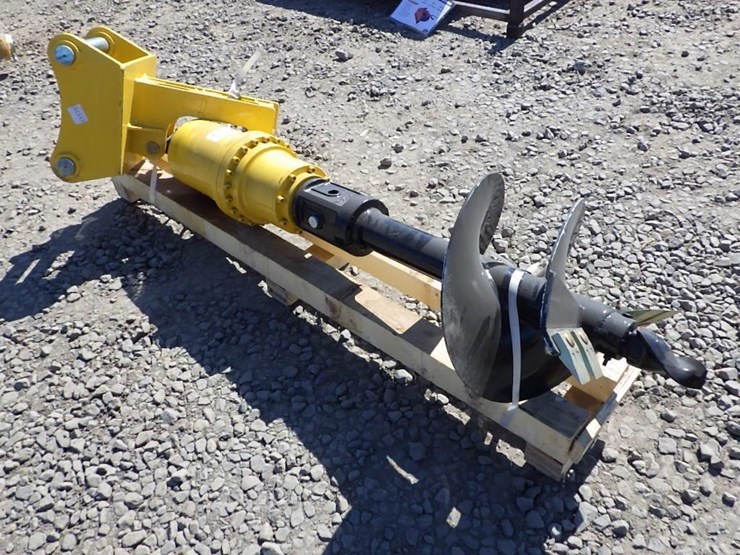 vicsec-cat-305-excavator-auger-image-2