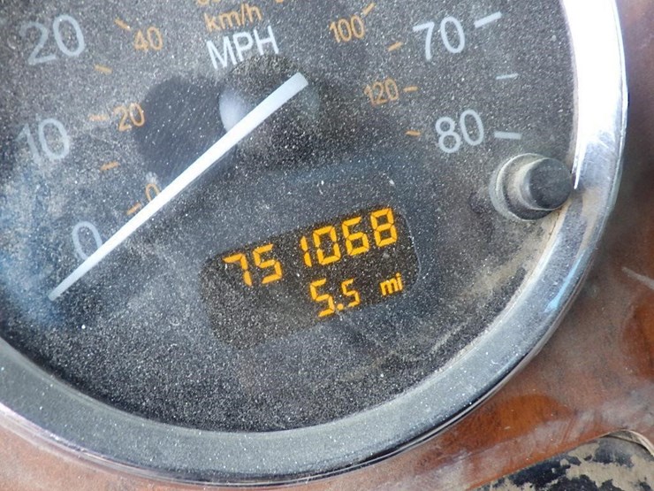 2008-peterbilt-367-image-34