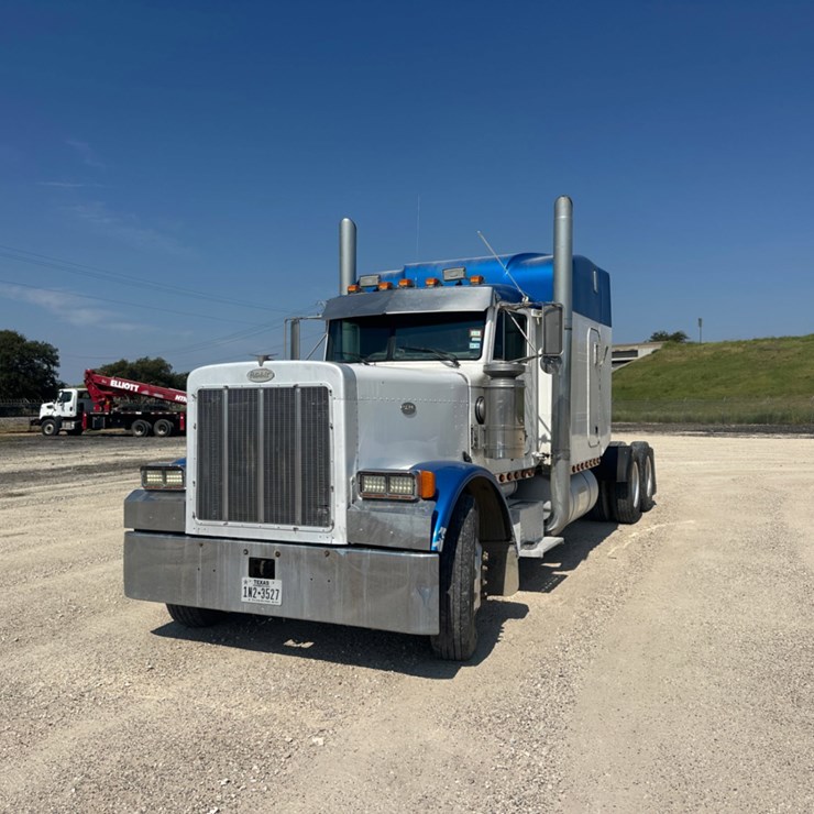 1995 PETERBILT 379