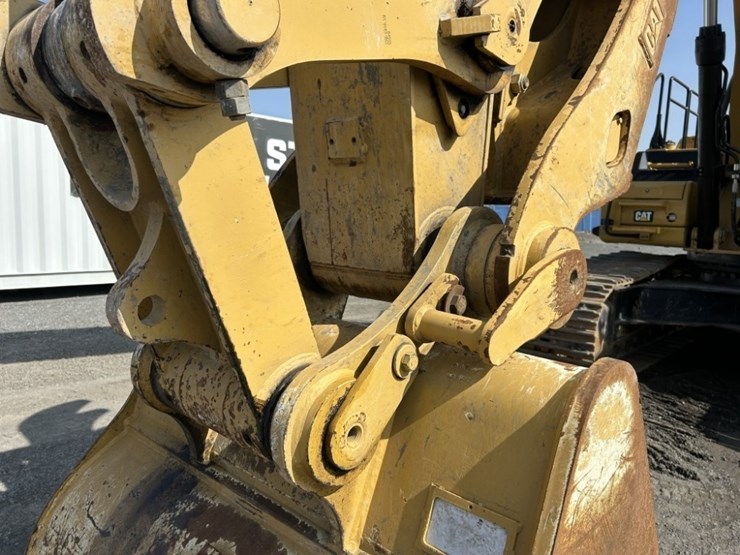caterpillar-336-image-23
