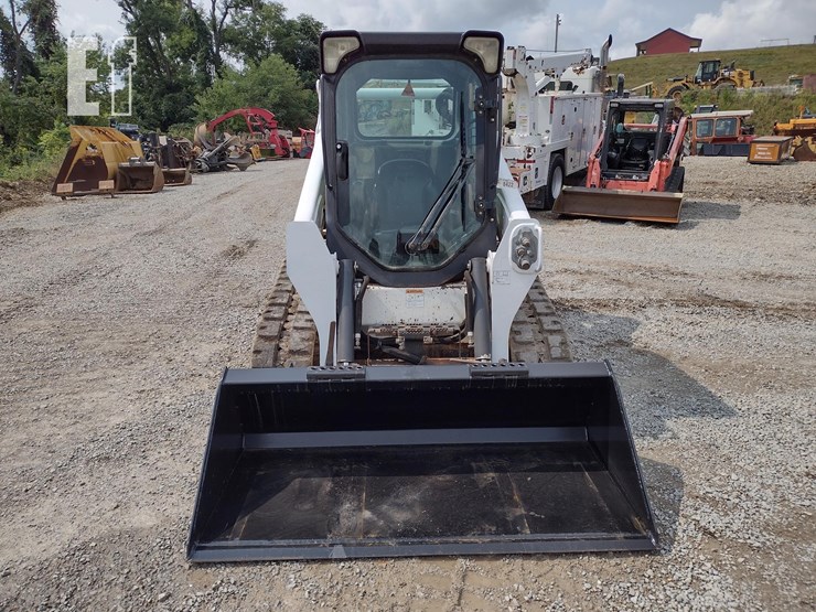 2014-bobcat-t590-image-2