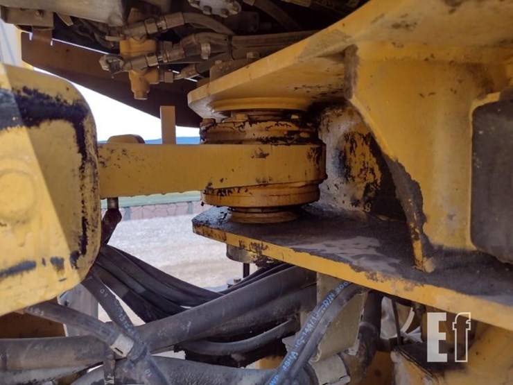 2002-caterpillar-938g-image-25