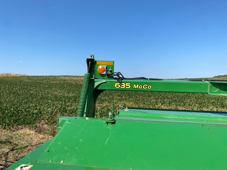 john-deere-635-image-10
