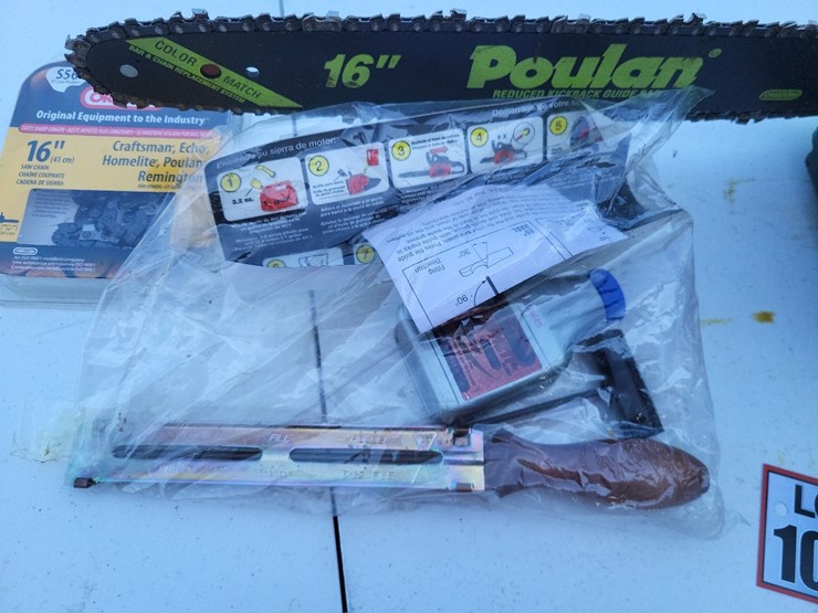 poulan-p3416-gas-chain-saw-w/case-and-tools---tag-#1048-image-9