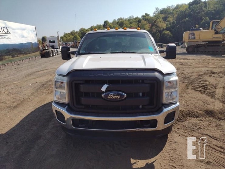 14-ford-f250-image-2