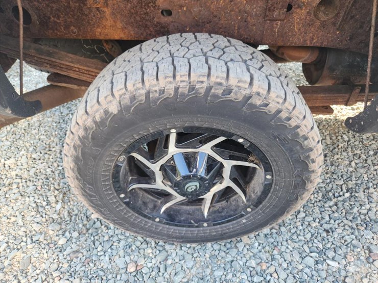2006-chevrolet-2500-image-52
