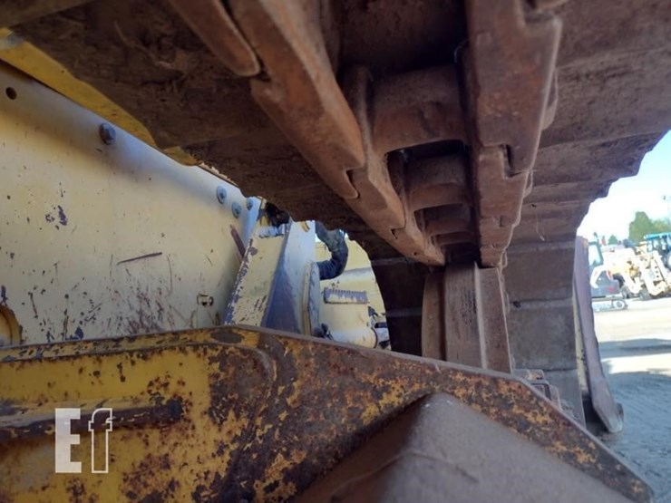 2004-deere-550h-lt-image-36