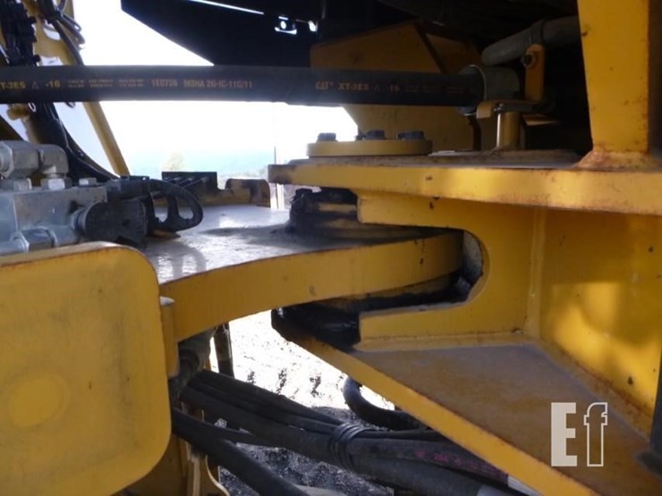 2013-caterpillar-924k-image-27