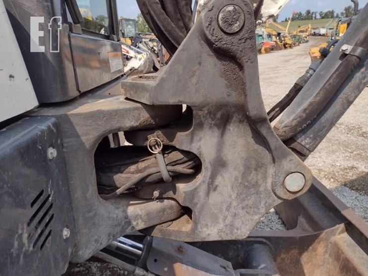 2019-bobcat-e50-image-24